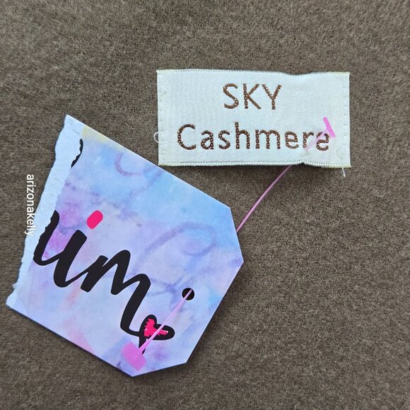 NWT Sky Cashmere Scarf Greenish Brown - Picture 3 of 16